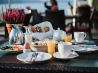 Resort Mark Brandenburg & Fontane Therme - Breakfast