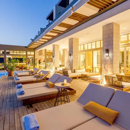 Melanippe Relaxing Hotel (+14)
