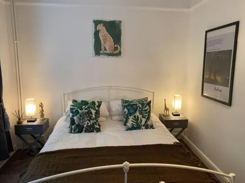 Brighton Bliss - Stylish Studio Cosy on 1st Floor - Condos