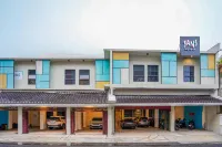 Sans Hotel Beskalan Malioboro - 2-Star