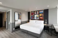 Aloft by Marriott Manchester City Centre - Wifi