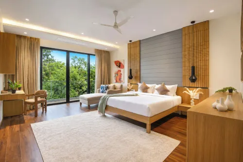 ELIVAAS Signature Sakura 4BHK Villa - 4-نجوم