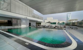 Nova M Hotel Edge By Rotana
