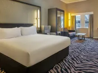 دبل تري باي هيلتون أدنبرة سيتي سنتر Hotels near قاعة أوشر