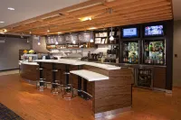 Courtyard Fayetteville - bar