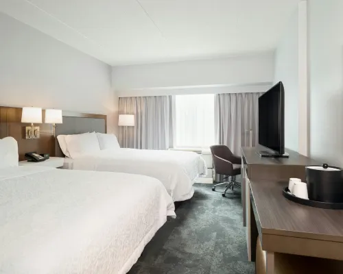 Hampton Inn Philadelphia Center City-Convention Center Hotels near Independence Mall