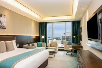 Blossom Hotel Houston, Curio Collection by Hilton - New