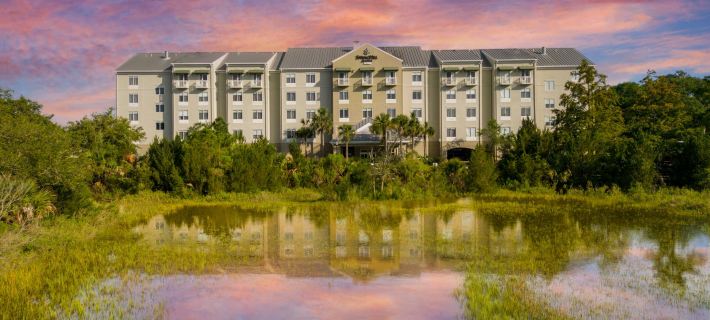 SpringHill Suites Charleston Riverview Hotel di Charleston