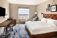 Four Points by Sheraton Calgary Airport - วิว