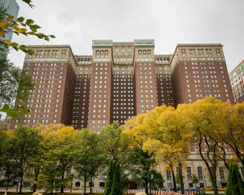 Hilton Chicago Hotels near Harold Washington Library Center