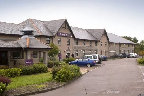 Premier Inn Fort William - Parking