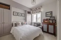 Stylish 2Bed/2Bath Flat In The Heart Of Windsor - 2 stelle