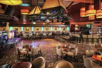 DoubleTree by Hilton Ontario Airport - Barer