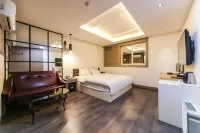 Ulsan Mugeo-Dong Couple - spa