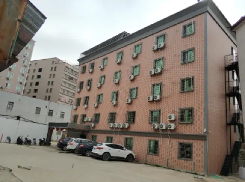 HL236HOTEL Hotel berhampiran Huangguang Mountain