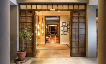 Manor 38