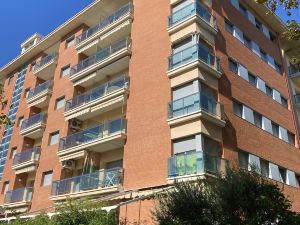 Bajos Con Terraza Privada Y Zona Comunitaria