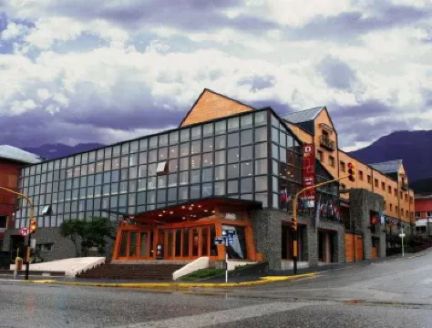 Hotel Albatros Hotels near Museo del Fin del Mundo