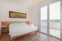Apartment with Pool and Panoramic Terrace