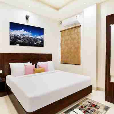 The Ayali Prime Rooms