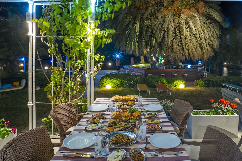 Toka Bodrum Hotel & Beach Club