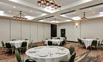 Doubletree by Hilton Hattiesburg