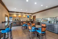 Comfort Inn & Suites - breakfast
