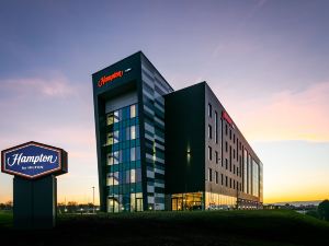 Hampton by Hilton Blackburn