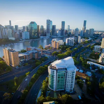 Point Hotel Hotels near Story Bridge