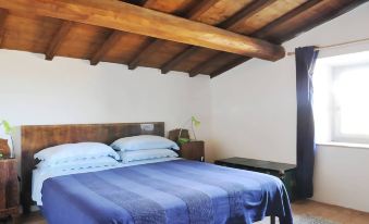 Casa del Piano Valle dei Calanchi in Front of Civita di Bagnoregio