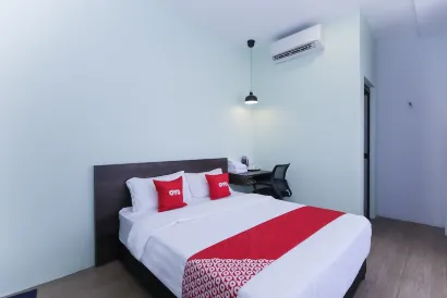 OYO 90399 Green Home Hotel Syariah