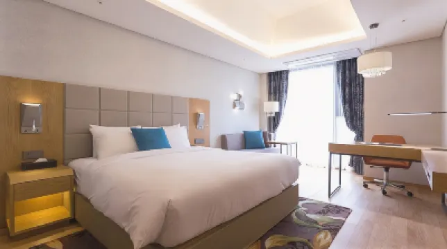 Charis Hotel Hotels near Bupyeong History Museum