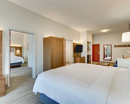 Holiday Inn Express & Suites Weatherford by IHG Hôtels à : Weatherford