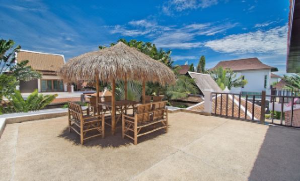 Tropicana Pool Villa