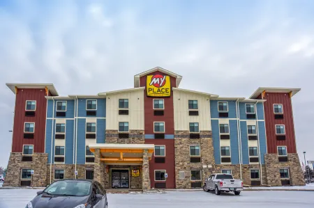 My Place Hotel-Shakopee, MN Отели в г. Прайор-Лейк