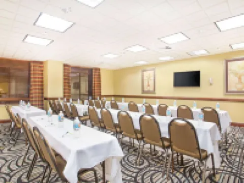 Holiday Inn Express & Suites MOBILE – I-65 by IHG Hotels in Mobile