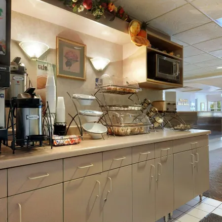 Microtel Inn & Suites by Wyndham Bloomington MSP Airport