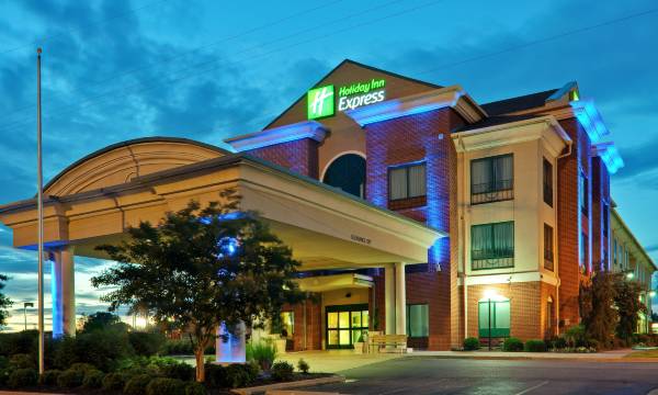 Holiday Inn Express & Suites Olive Branch by IHG