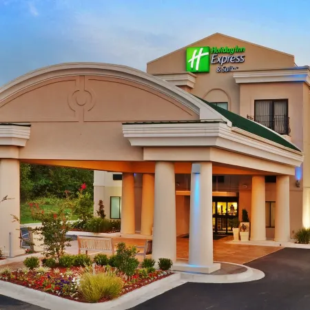 Holiday Inn Express & Suites MUSKOGEE by IHG