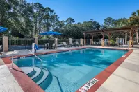Best Western Plus Flagler Beach Area Inn & Suites - Pools