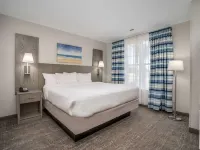 Lighthouse Suites - Best Western Signature Collection Hotels in Emerald Isle