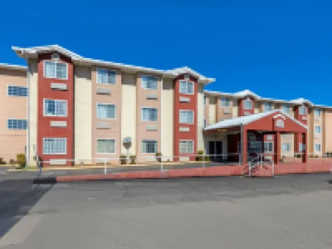 ควอลิตี้ อินน์ ซัลลิซอว์ โรงแรมในSallisaw