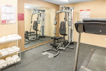 Quality Inn & Suites Columbus West - Hilliard Отели в г. Хиллиард