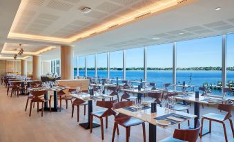 DoubleTree by Hilton Perth Waterfront