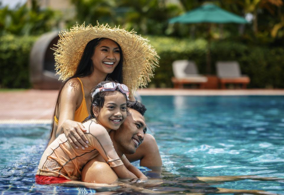 Sofitel Phnom Penh Phokeethra Hotel Over view