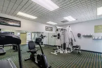 Quality Inn University Lansing - Gym