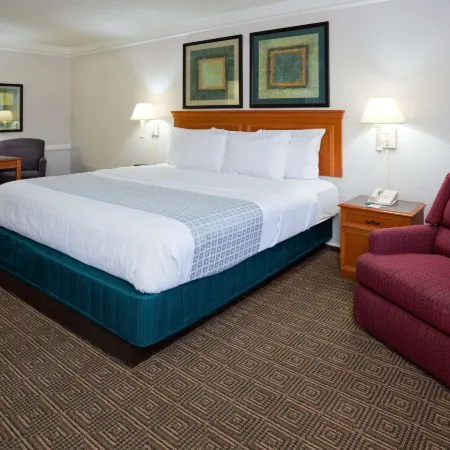 La Quinta Inn by Wyndham Albuquerque Airport