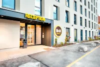 B&B HOTEL Kempten Отели рядом с достопримечательностью «Residenz Kempten»