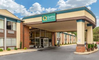 Quality Inn & Suites Apex-Holly Springs