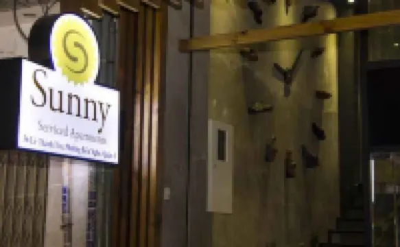 サニー ビンコムセンター周辺のホテル